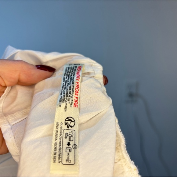 Celandine Embroidered Yellow and White Sleeveless Top - Picture 12 of 16